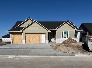 3244 N Bedford Ct, Wichita, KS 67206