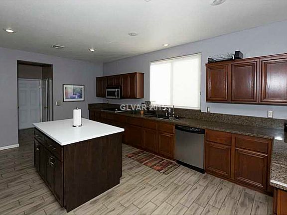 4th image of 10421 Smokemont Ct