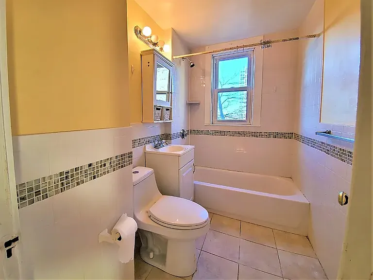 41 Waterhouse St #3 — Photo 3