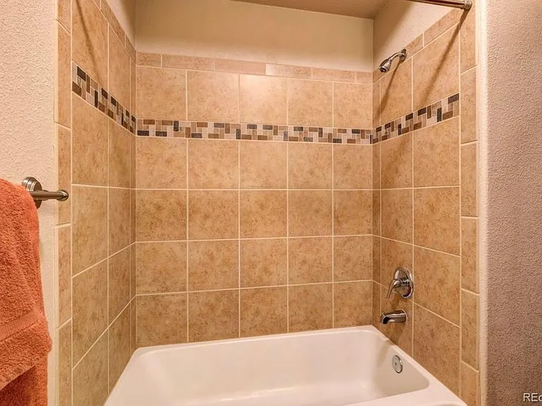 9079 E Panorama Cir #204 — Photo 20