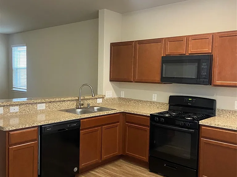 18614 Cooper Ravine Way — Photo 6