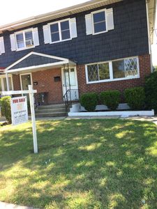 25604 147th Ave, Jamaica, NY, 11422