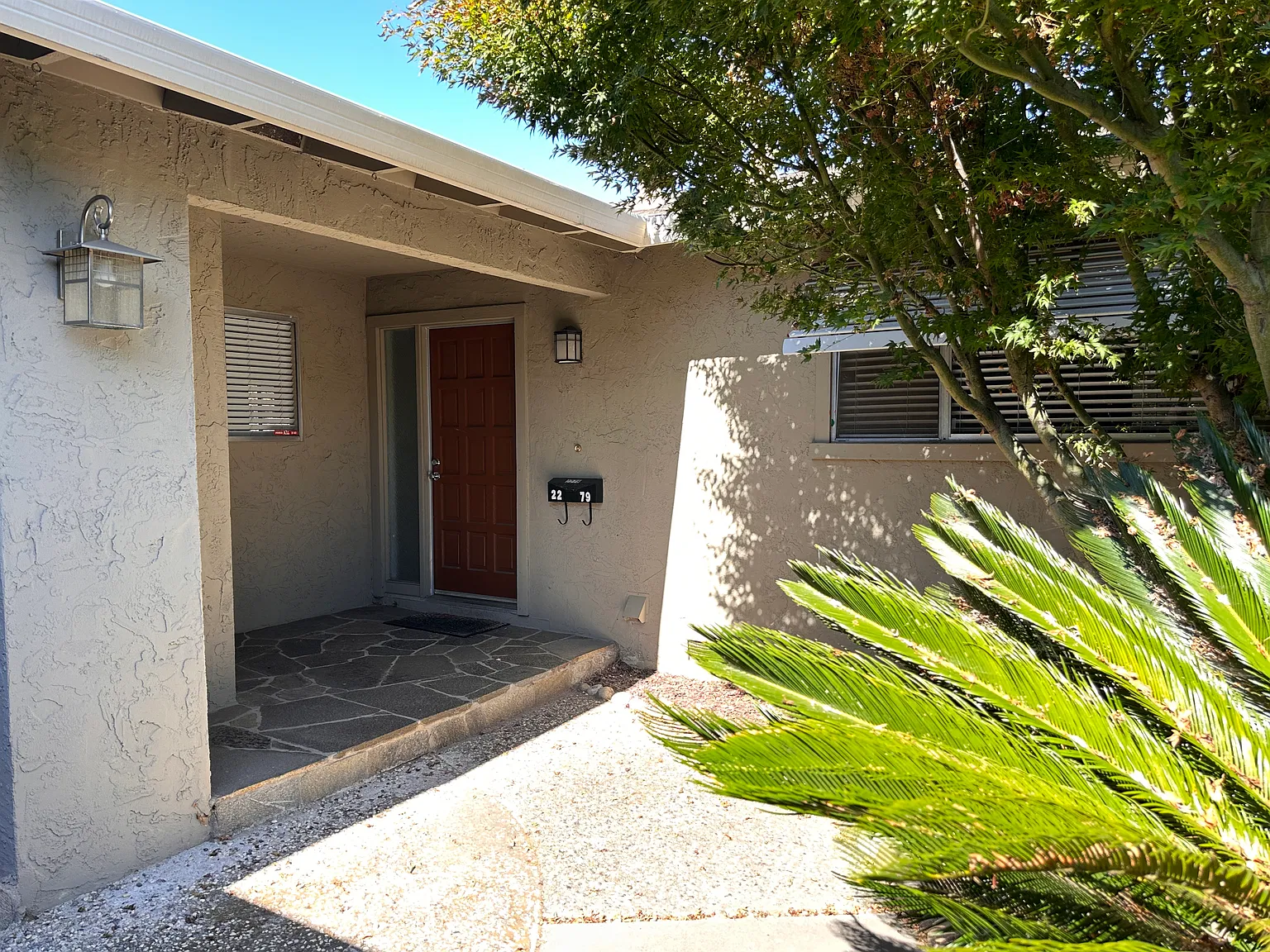 2 bed, 1000 sqft, $3,795 — Photo 2