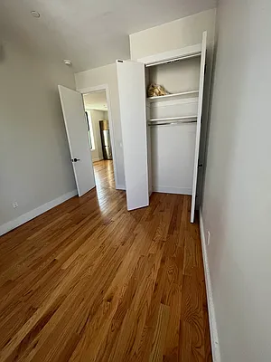 Rented by Hagstrom Management Inc | media 17