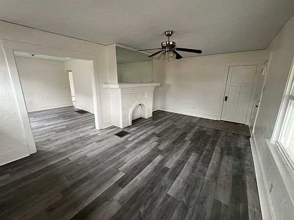 4th image of 14 W Siebenthaler Ave