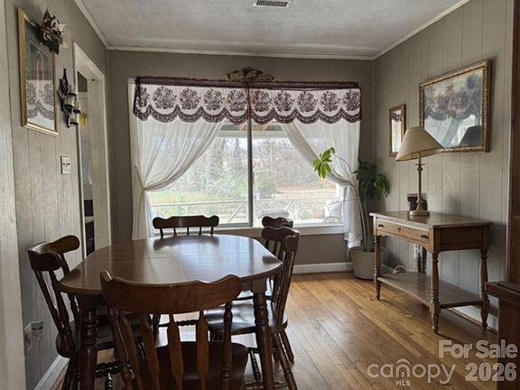 5th image of 3622 Union Rd