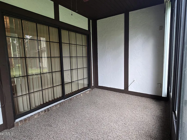 816 Greenwood Manor Cir #10 — Photo 34