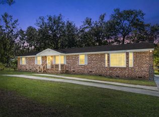 1944 Old Fort Ave, Charleston, SC 29414