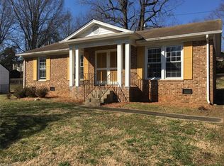 1603 Woodridge Ave, Greensboro, NC 27405