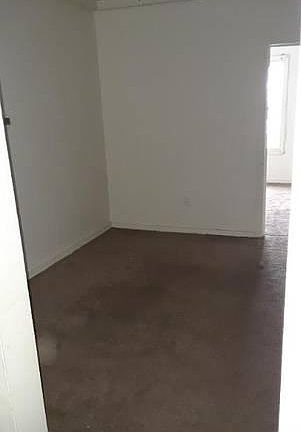 5th image of 325 E 2nd St #2