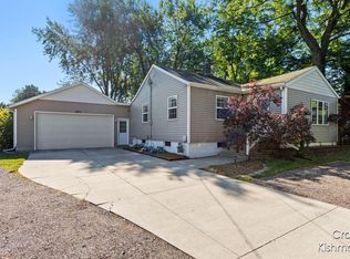 6064 96th Ave, Zeeland, MI 49464