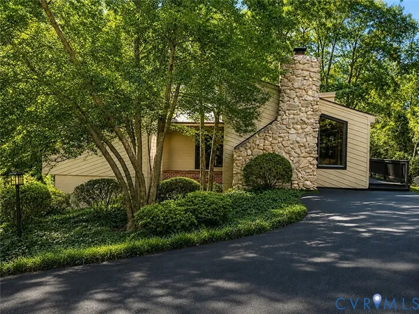 11931 Durrington Dr, North Chesterfield, VA 23236