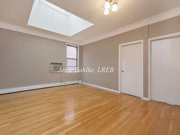 2nd image of 2523 Astoria Blvd APT 2B