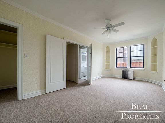 2nd image of 4829 N Damen Ave APT 401