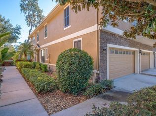 5722 Kinglethill Dr, Lithia, FL 33547