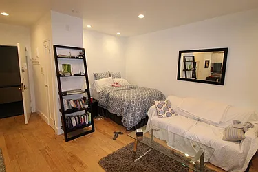 Rented by Mossanen Group