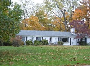 682 Milford Hills Dr, Milford, OH 45150