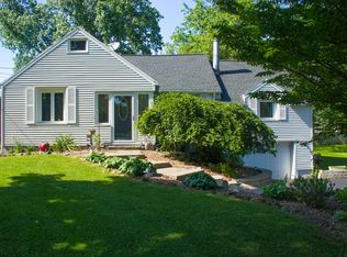 2812 Ridgeway Ave, Rochester, NY 14626