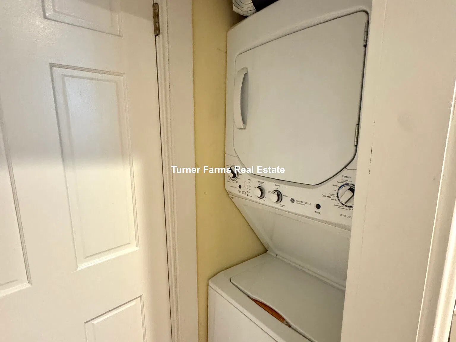 719 Parker St — Photo 4