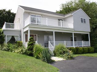 105 S Linden Ave, Highlands, NJ 07732