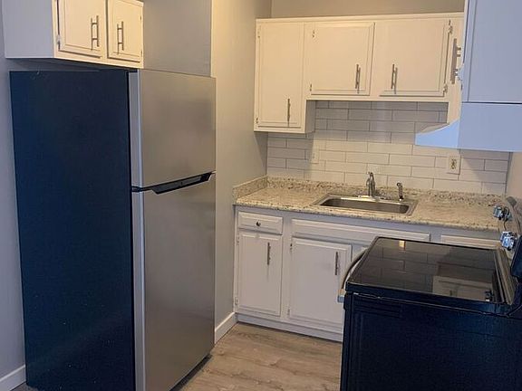 5th image of 5680 Pardee Ave Unit 6