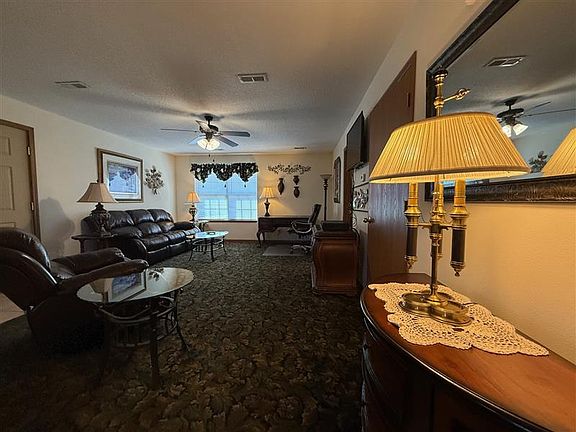 2 Bedroom 2 Full Baths