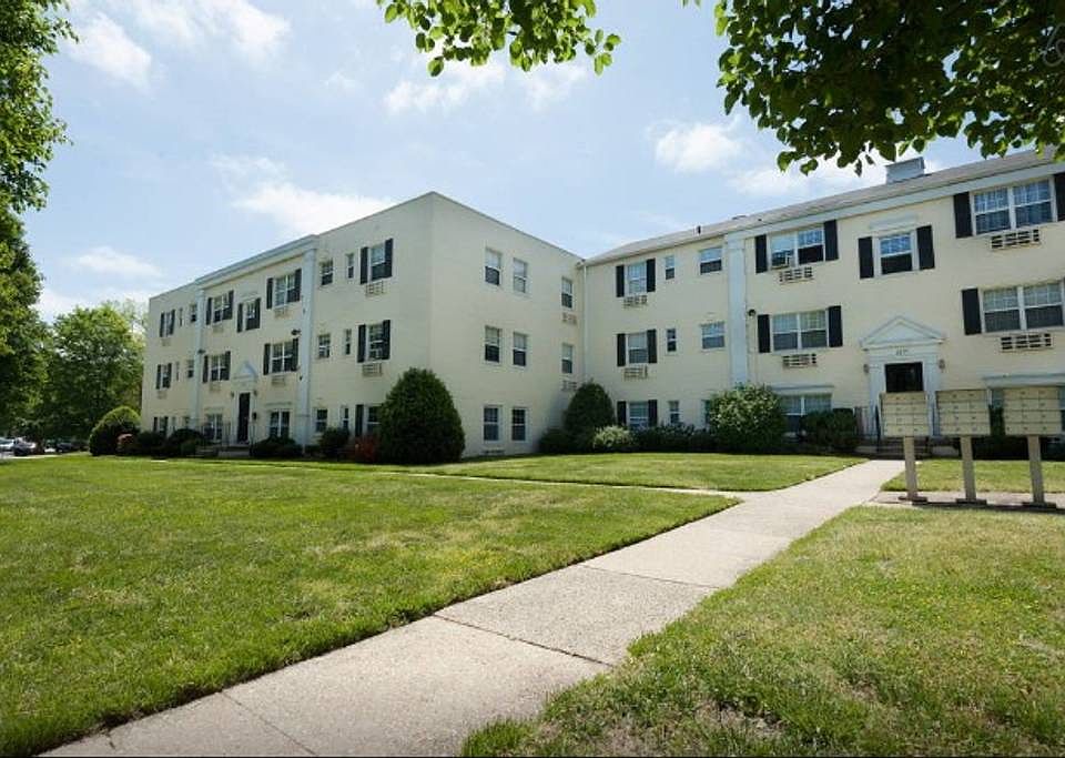 1st image of 2239 Farrington Ave #5-103