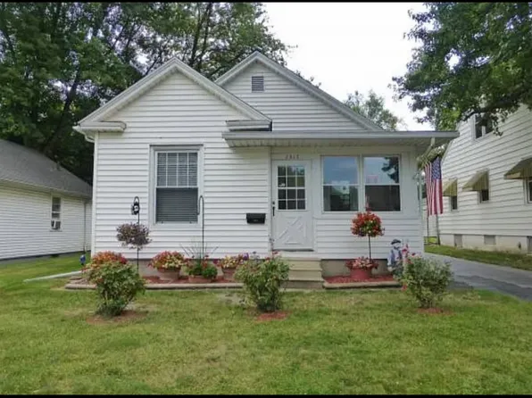 2517 E Prairie St, Decatur, IL 62521