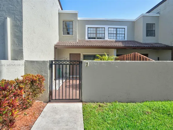 10505 SW 153rd Ct APT 7, Miami, FL 33196