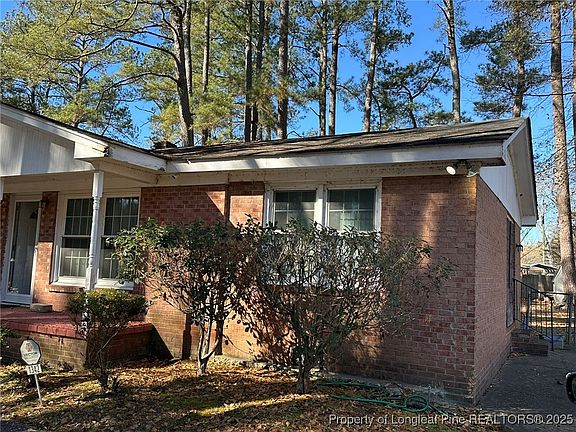 2nd image of 1342 Essex Pl