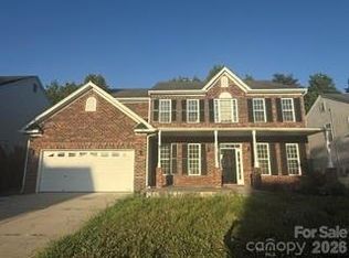 10615 Elm Bend Dr, Charlotte, NC 28273