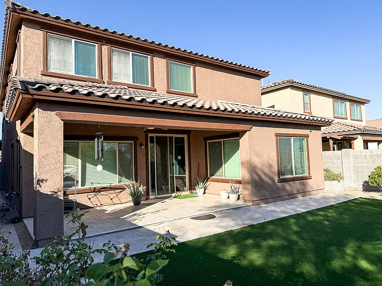 1829 W Spur Dr — Photo 11
