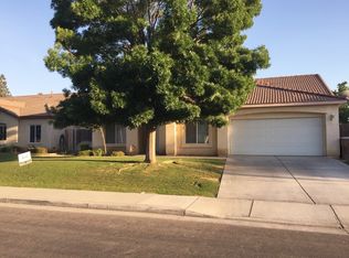 11411 Equinox Ave, Bakersfield, CA 93312