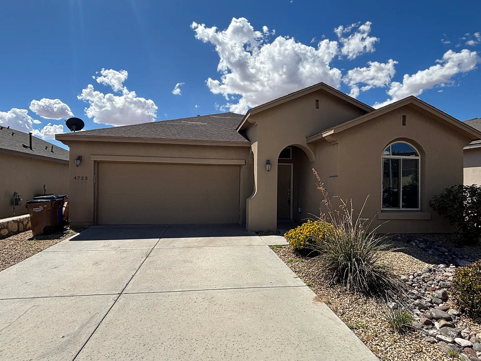 4 bed, 1848 sqft, $1,945 — Photo 1