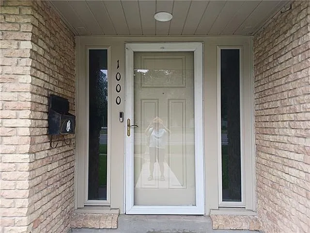 1000 Bonnabel Blvd — Photo 3