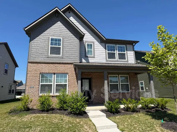 542 Jefferson St, Fortville, IN 46040