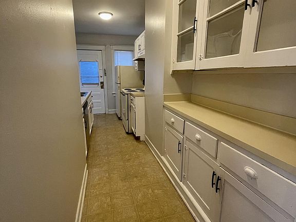 5th image of 4117-19 Walnut St