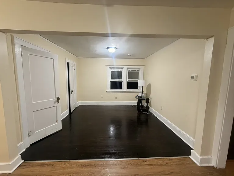 118-120 Isabella Ave #3 — Photo 4