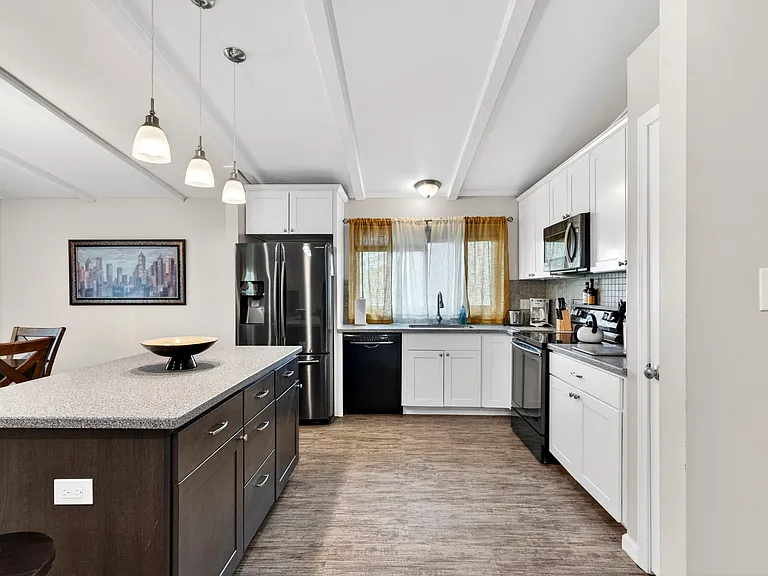 2335 Hempline Ct — Photo 11