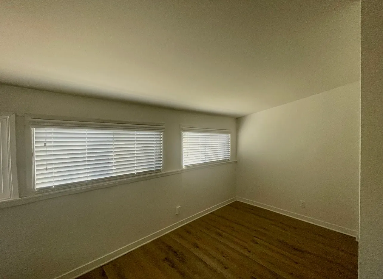 3 bed, 1168 sqft, $3,900 — Photo 3
