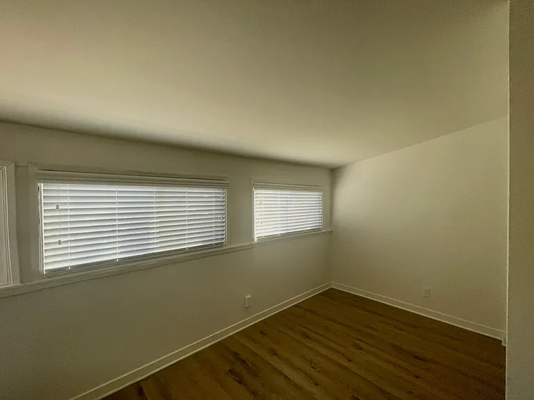 1570 Locust St #1 — Photo 3