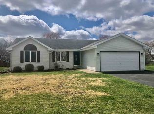 1412 Kingsway Ct, Byron, IL 61010