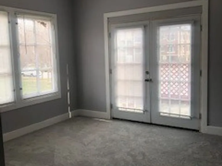 3558 Washington Blvd #2 — Photo 2