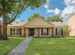 306 Southerland Ave, Mesquite, TX
