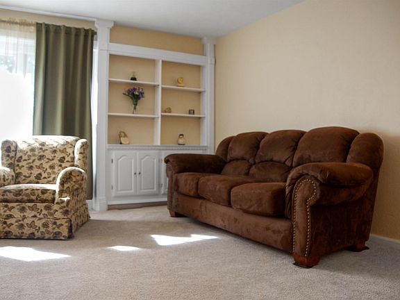 4th image of 4406 W Cathy Cir