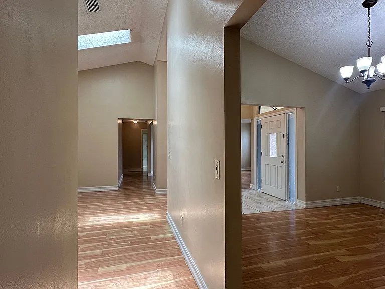 487 Carrigan Ave — Photo 26