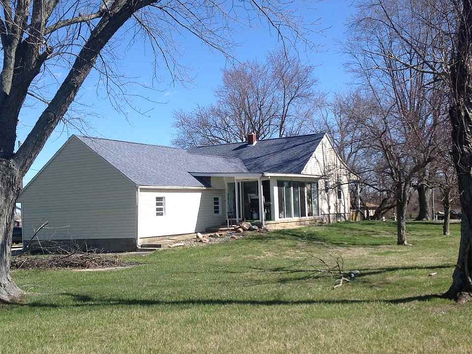 1st image of 6621 N Wheeling Ave