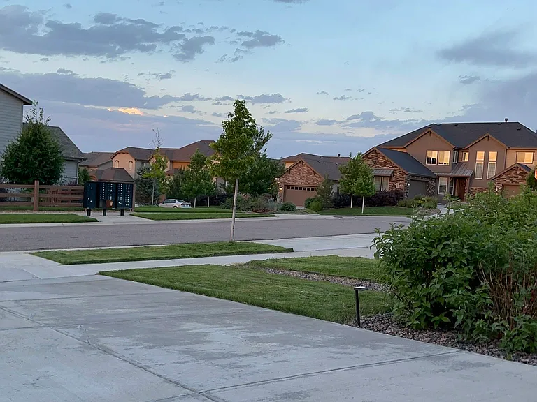 25586 E Alder Dr — Photo 9