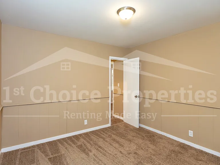 405 Cheri Ln — Photo 14