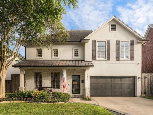 4424 Betty St, Bellaire, TX 77401